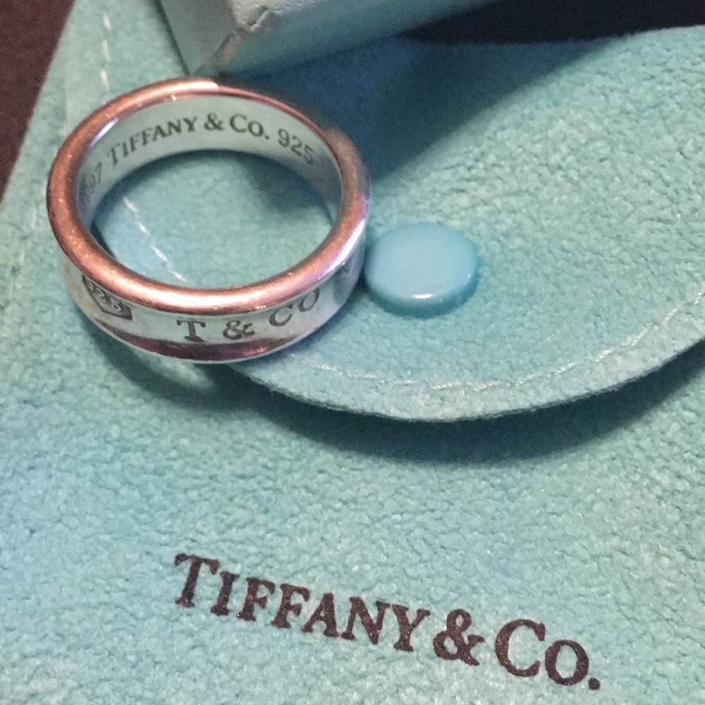 Authentic Tiffany Ring size 7.5